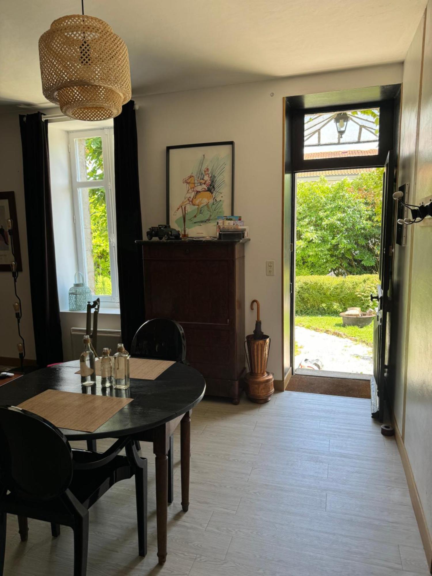 Cottage-Saint Laurent Sur Sevre Екстериор снимка