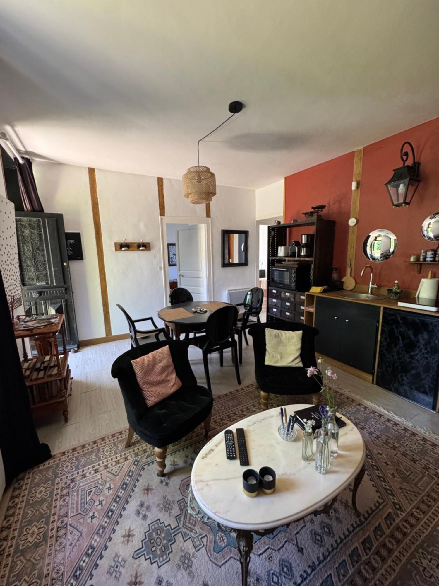 Cottage-Saint Laurent Sur Sevre Екстериор снимка