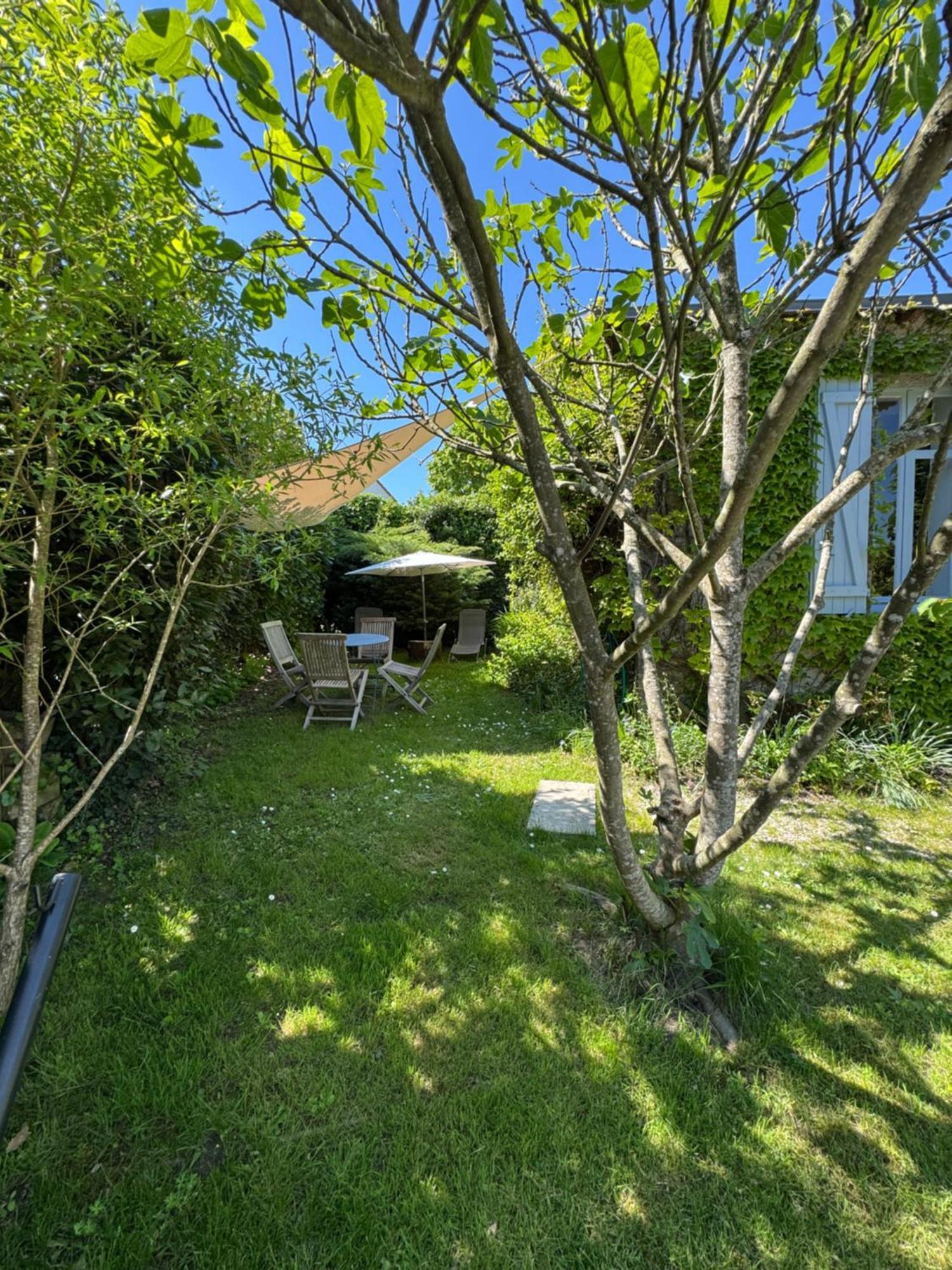 Cottage-Saint Laurent Sur Sevre Екстериор снимка